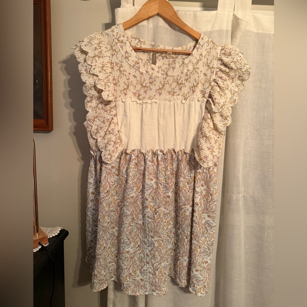 Floral Ruffle Women’s Top